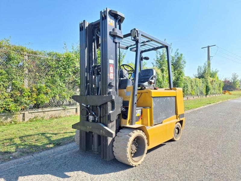 Caterpillar EC55N - Elektritõstuk: pilt 1 Caterpillar EC55N - Elektritõstuk: pilt 1