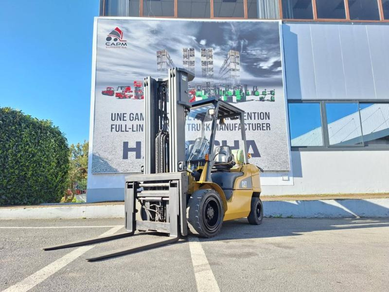 Caterpillar GP30NTD - Gaasitõstuk: pilt 1 Caterpillar GP30NTD - Gaasitõstuk: pilt 1