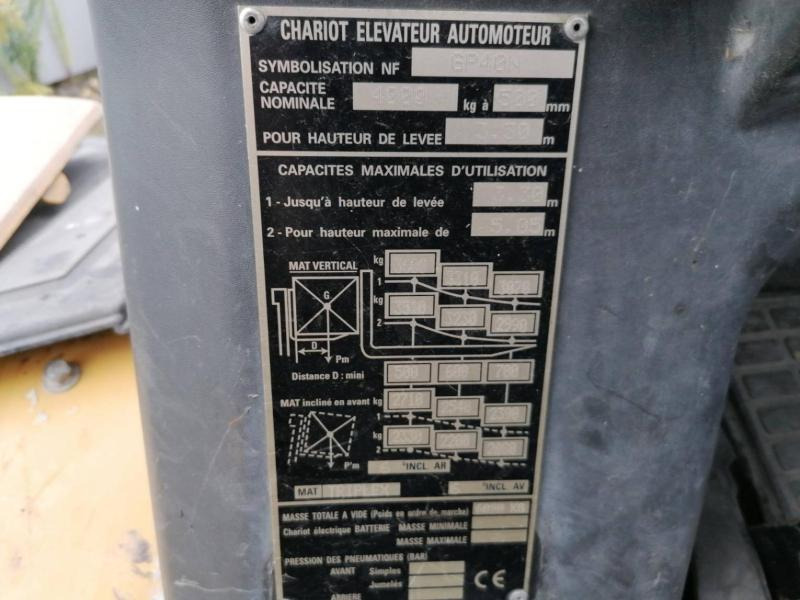 Caterpillar GP40N - Gaasitõstuk: pilt 3 Caterpillar GP40N - Gaasitõstuk: pilt 3