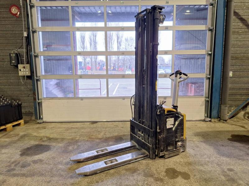 Caterpillar NSP16N - Virnastaja: pilt 5 Caterpillar NSP16N - Virnastaja: pilt 5