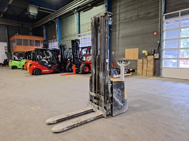 Caterpillar NSP16N2 - Virnastaja: pilt 5 Caterpillar NSP16N2 - Virnastaja: pilt 5