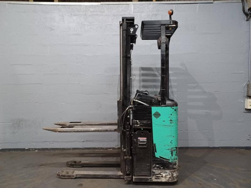 Caterpillar NSR16N - Virnastaja: pilt 3 Caterpillar NSR16N - Virnastaja: pilt 3