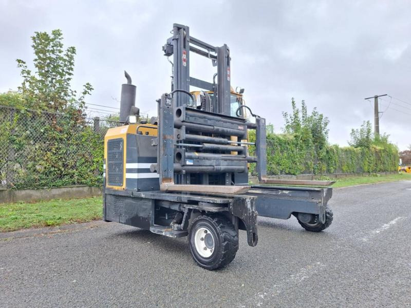 Combilift C8000-15 - 4-suunaline lükandmastiga tõstuk: pilt 4 Combilift C8000-15 - 4-suunaline lükandmastiga tõstuk: pilt 4
