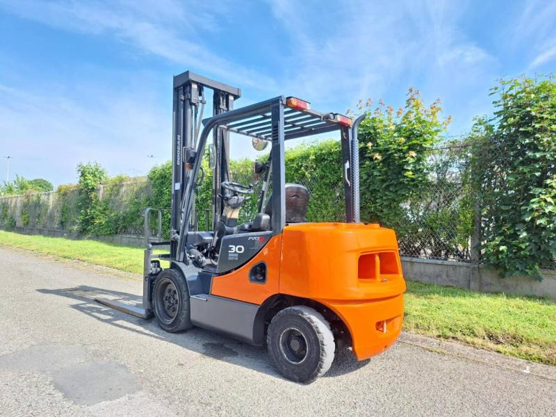 Doosan D30S 5 - Diiseltõstuk: pilt 4 Doosan D30S 5 - Diiseltõstuk: pilt 4