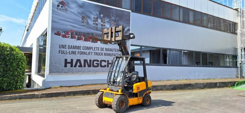 Jcb TLT30D - Teleskooplaadur: pilt 2 Jcb TLT30D - Teleskooplaadur: pilt 2