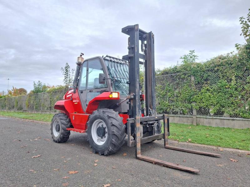 Manitou M26-4 T3B - Ebatasasel maastikul kohanduv kahveltõstuk: pilt 2 Manitou M26-4 T3B - Ebatasasel maastikul kohanduv kahveltõstuk: pilt 2