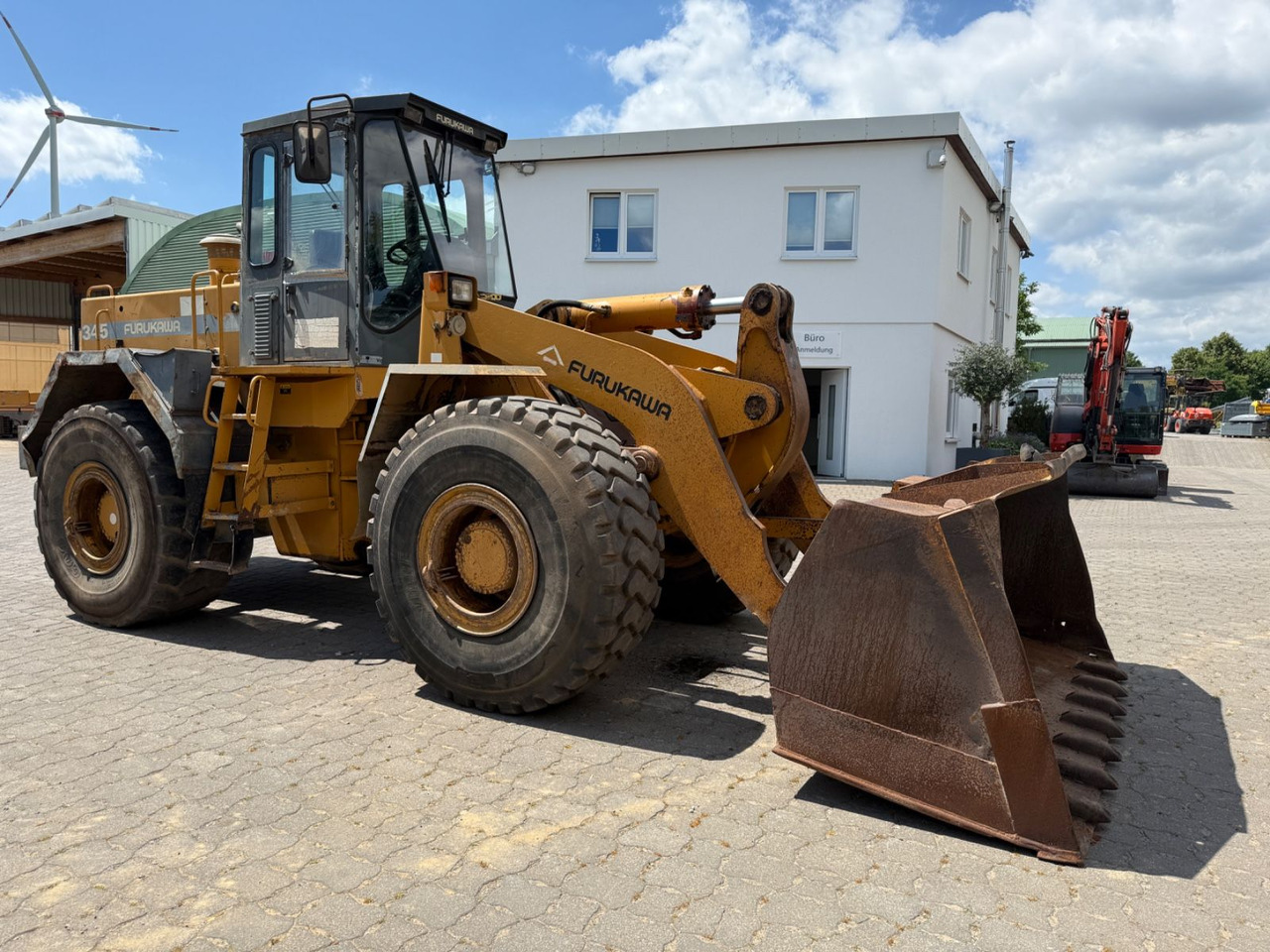 Furukawa 345 Serie I, BJ 93, 7955 BH, Schaufel - Rataslaadur: pilt 3 Furukawa 345 Serie I, BJ 93, 7955 BH, Schaufel - Rataslaadur: pilt 3