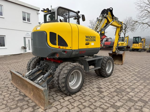 Wacker EW 100, Bj 20, 2050 BH, VA, HS08, TL Wacker EW 100, Bj 20, 2050 BH, VA, HS08, TL - Ratastel ekskavaator: pilt 4 Wacker EW 100, Bj 20, 2050 BH, VA, HS08, TL Wacker EW 100, Bj 20, 2050 BH, VA, HS08, TL - Ratastel ekskavaator: pilt 4