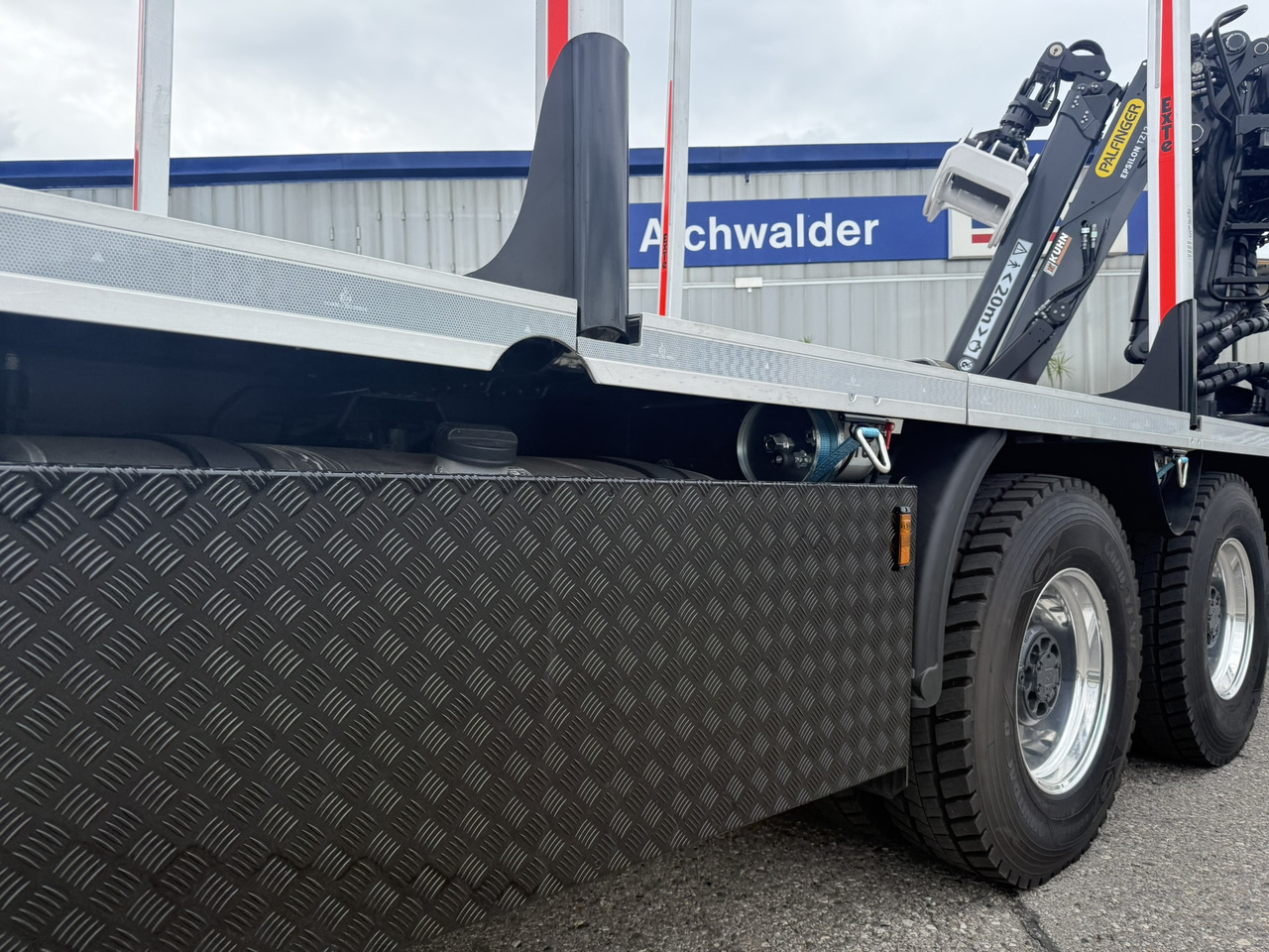 DAF XF FAT XF 530 - Metsaveok, Kraanaga veoauto: pilt 5 DAF XF FAT XF 530 - Metsaveok, Kraanaga veoauto: pilt 5