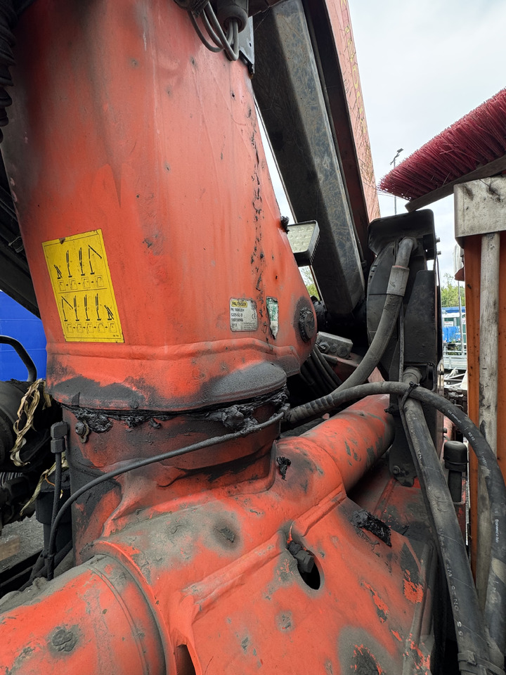 MERCEDES-BENZ Fassi Hiab Palfinger PK 18002D - Kraanaga veoauto: pilt 5 MERCEDES-BENZ Fassi Hiab Palfinger PK 18002D - Kraanaga veoauto: pilt 5