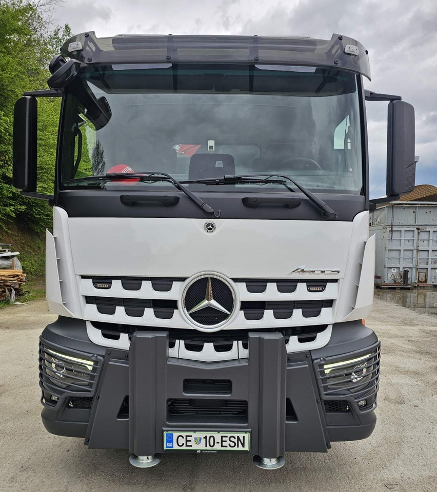 MERCEDES-BENZ Hiab Palfinger Fassi F545-6 JIB-6 - Kallurauto: pilt 4 MERCEDES-BENZ Hiab Palfinger Fassi F545-6 JIB-6 - Kallurauto: pilt 4