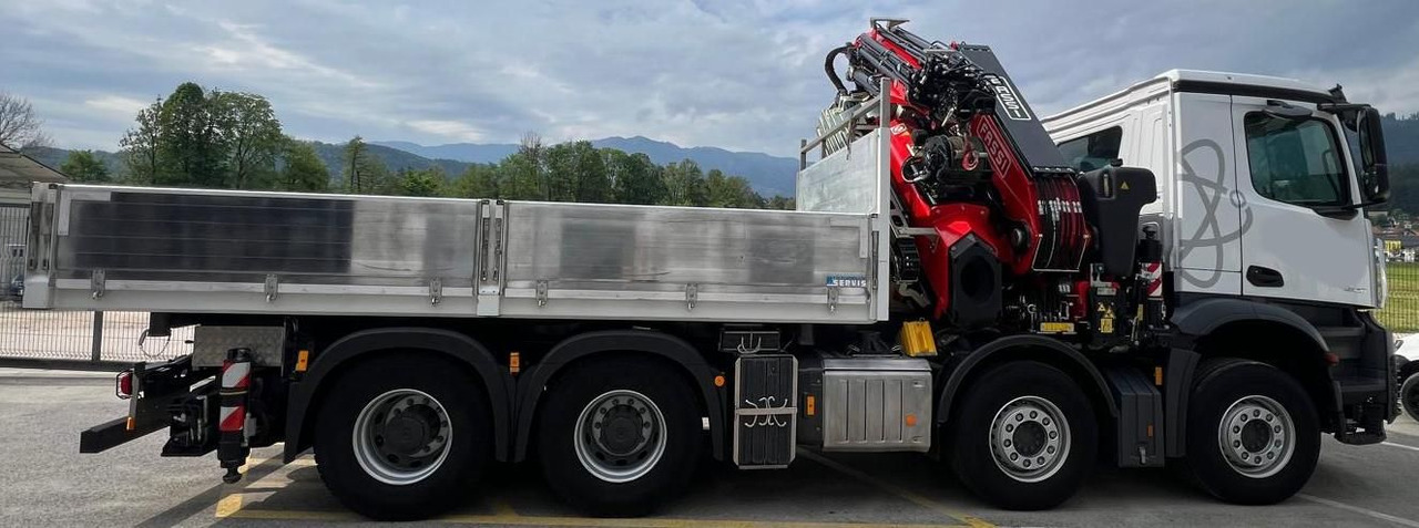 MERCEDES-BENZ Hiab Palfinger Fassi F990-8 JIB-6 - Kraanaga veoauto: pilt 5 MERCEDES-BENZ Hiab Palfinger Fassi F990-8 JIB-6 - Kraanaga veoauto: pilt 5
