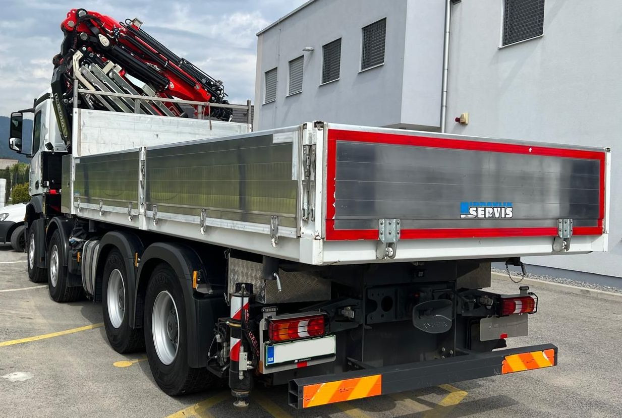 MERCEDES-BENZ Hiab Palfinger Fassi F990-8 JIB-6 - Kraanaga veoauto: pilt 3 MERCEDES-BENZ Hiab Palfinger Fassi F990-8 JIB-6 - Kraanaga veoauto: pilt 3