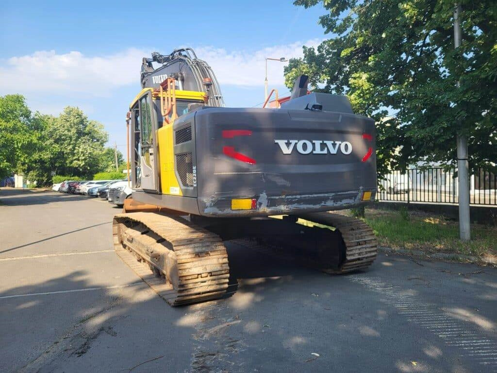 Volvo EC220EL - Lintekskavaator: pilt 3 Volvo EC220EL - Lintekskavaator: pilt 3