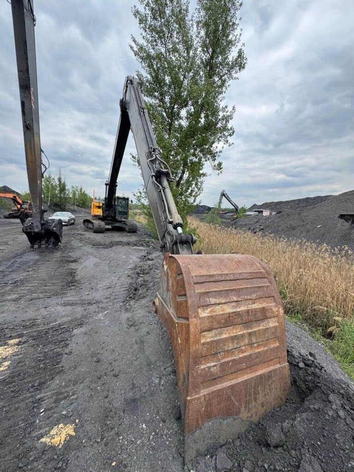Volvo EC250ELR - Lintekskavaator: pilt 4 Volvo EC250ELR - Lintekskavaator: pilt 4