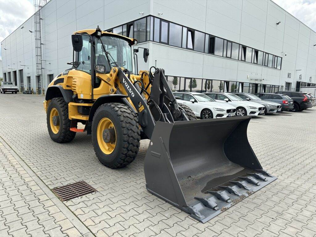 Volvo L45HS - Rataslaadur: pilt 1 Volvo L45HS - Rataslaadur: pilt 1