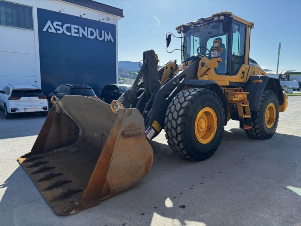 Volvo L90H - Rataslaadur: pilt 4 Volvo L90H - Rataslaadur: pilt 4