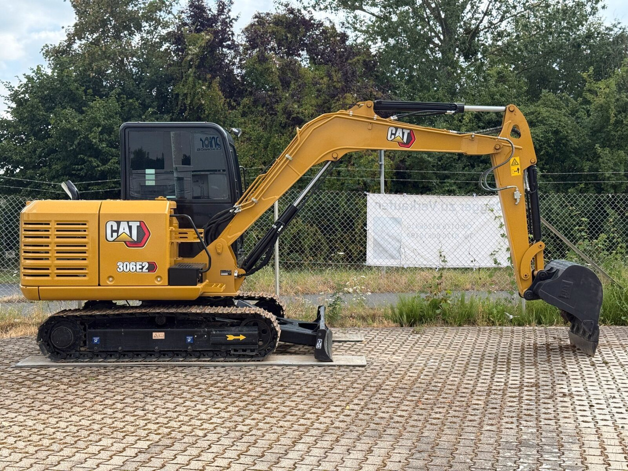 CAT Bagger 306 E2 Minibagger Kettenbagger 270 BTH - Lintekskavaator: pilt 2 CAT Bagger 306 E2 Minibagger Kettenbagger 270 BTH - Lintekskavaator: pilt 2