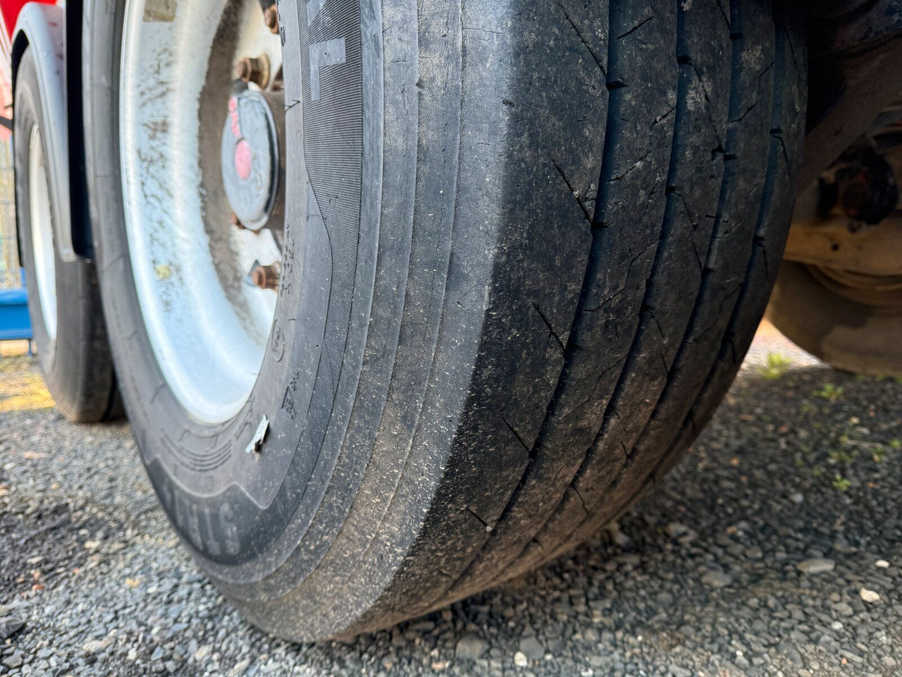 Kallur-poolhaagis Fliegl DHKA 390 Kippauflieger 3 Achse: pilt 14