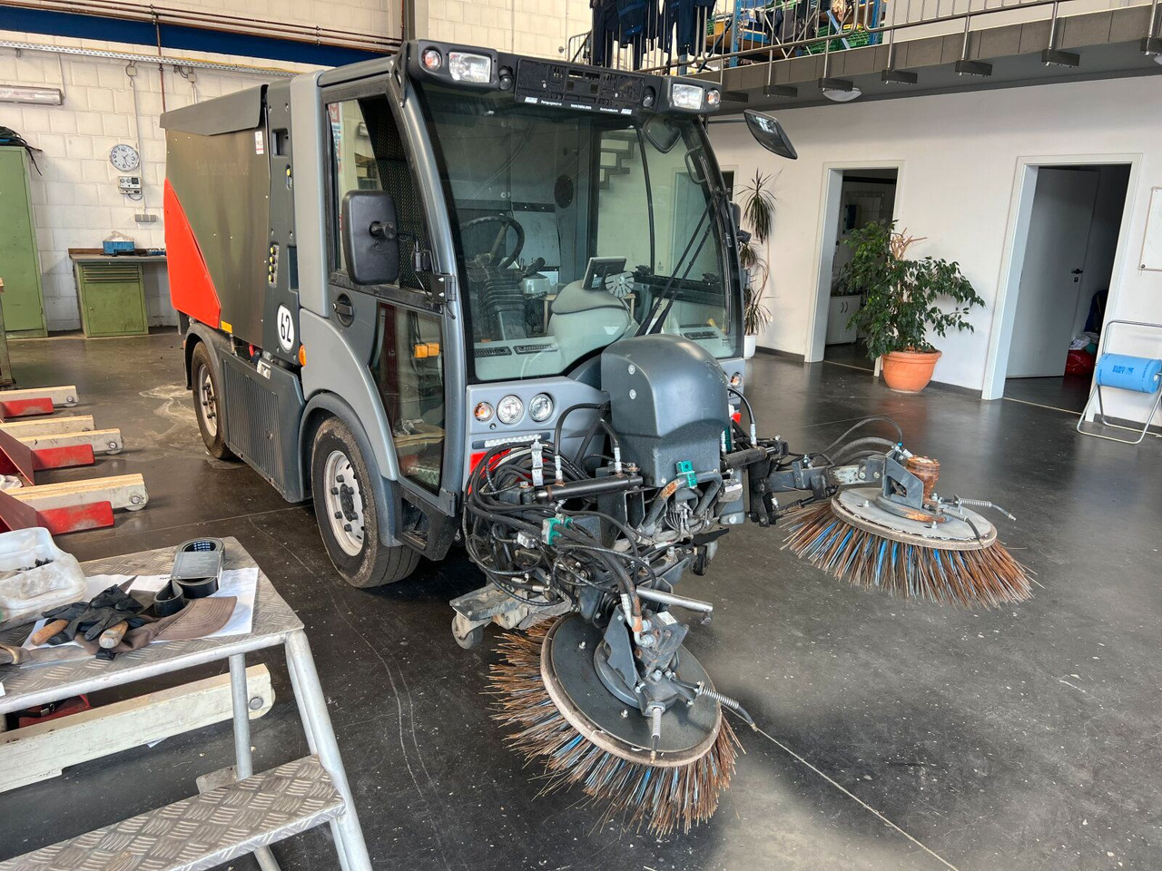 Hako Citymaster CM 2200 Kehrmaschine 2 m³ - Tänavapühkimismasin: pilt 3 Hako Citymaster CM 2200 Kehrmaschine 2 m³ - Tänavapühkimismasin: pilt 3
