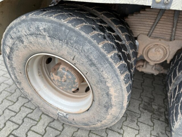 Iveco Tracker AD380T50 6x4 KH Kipper Bordmatik - Kallurauto: pilt 4 Iveco Tracker AD380T50 6x4 KH Kipper Bordmatik - Kallurauto: pilt 4