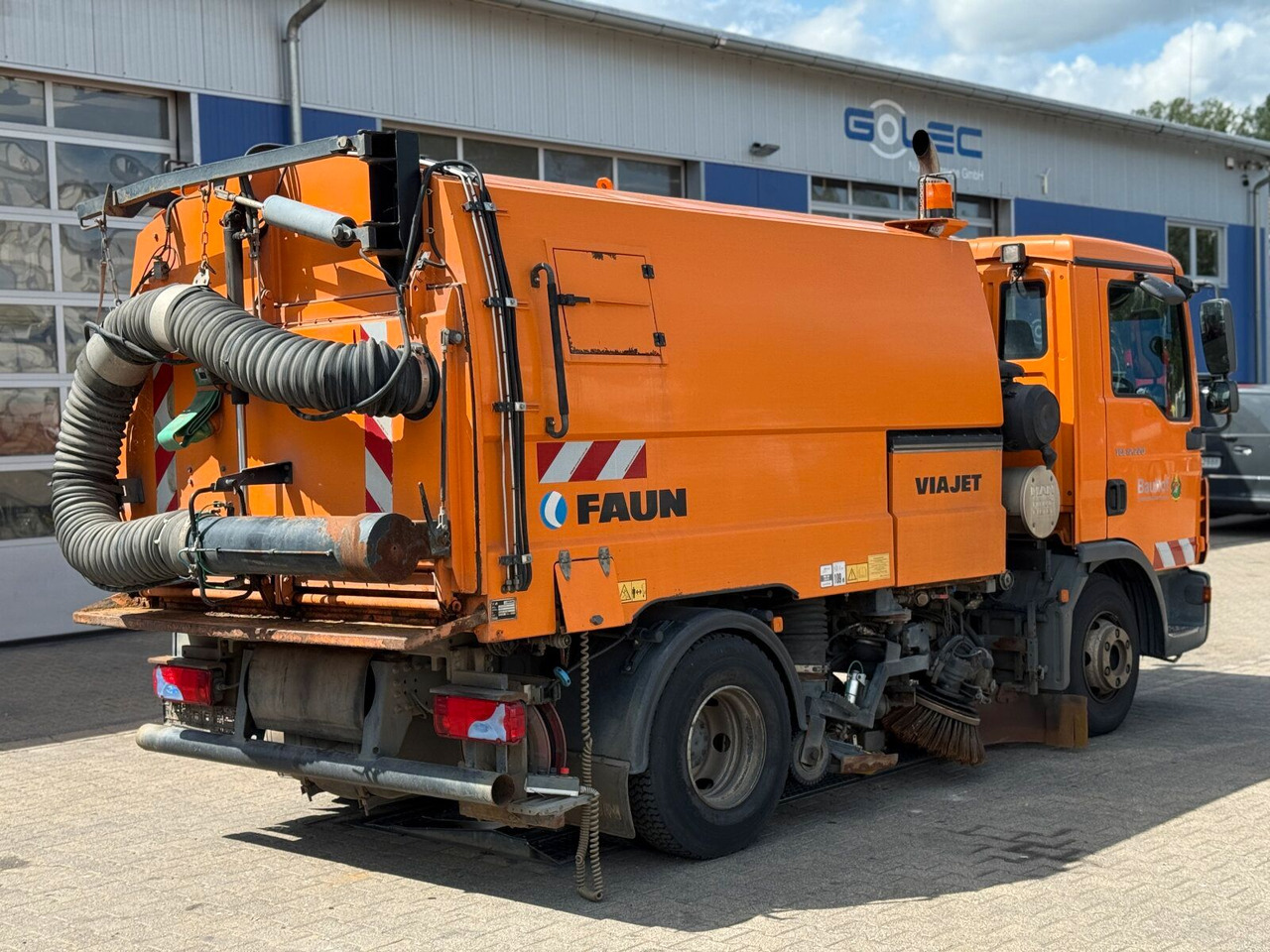 MAN 12.220 4x2 BL Kehrmaschine Viajet 5RHS - Tänavapühkimismasin: pilt 4 MAN 12.220 4x2 BL Kehrmaschine Viajet 5RHS - Tänavapühkimismasin: pilt 4