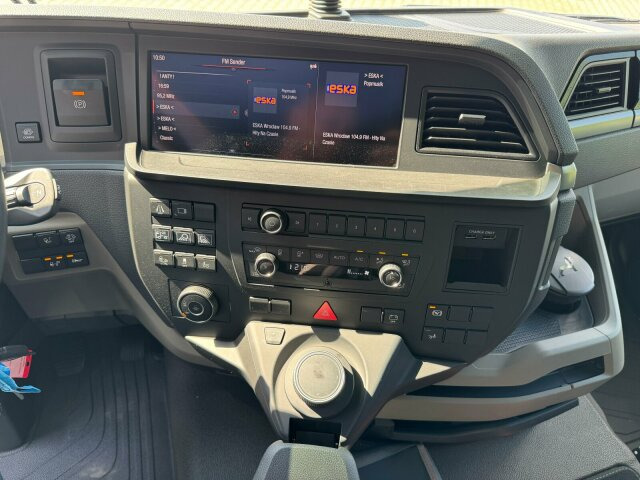MAN 35.510 8x4H-6 BL Pritsche mit Kran Palfinger - Madelveok/ Platvormveok, Kraanaga veoauto: pilt 5 MAN 35.510 8x4H-6 BL Pritsche mit Kran Palfinger - Madelveok/ Platvormveok, Kraanaga veoauto: pilt 5