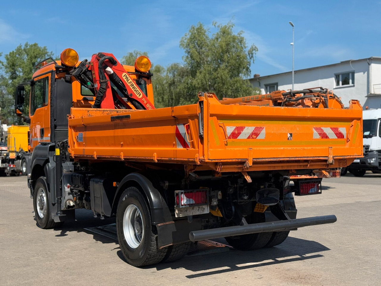 MAN TGA 18.360 4x4 Kipper Kran PALFINGER Winterd. - Kallurauto, Kraanaga veoauto: pilt 5 MAN TGA 18.360 4x4 Kipper Kran PALFINGER Winterd. - Kallurauto, Kraanaga veoauto: pilt 5