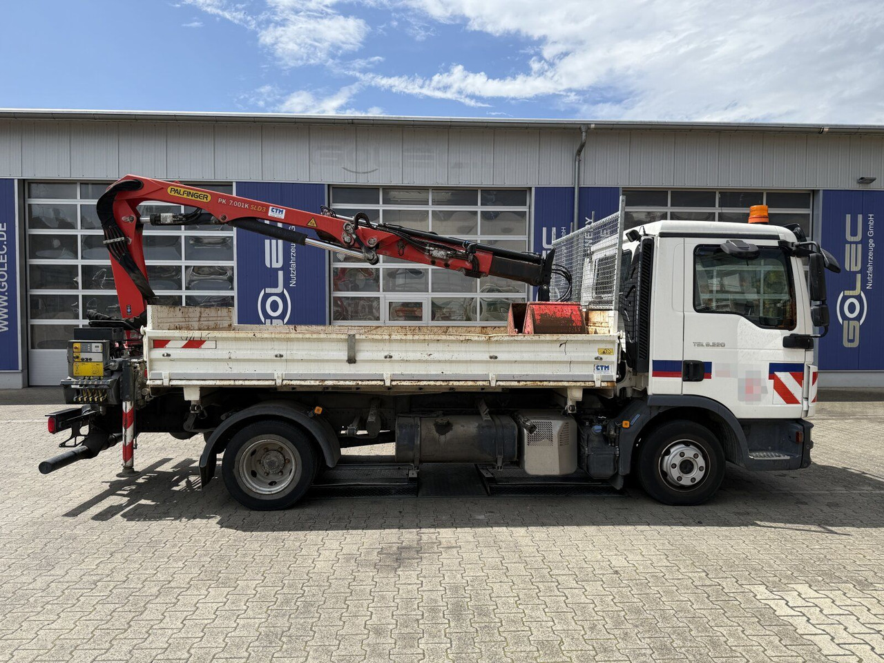 MAN TGL 8.220 4x2 Kipper Kran Palfinger 7.001-K A - Tarbesõiduk kallur: pilt 3 MAN TGL 8.220 4x2 Kipper Kran Palfinger 7.001-K A - Tarbesõiduk kallur: pilt 3