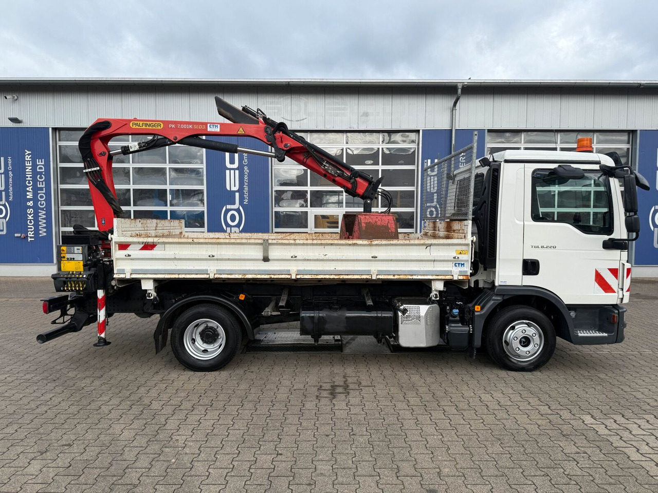 MAN TGL 8.220 4x2 Kipper Kran Palfinger 7.001-K A - Kraanaga veoauto, Kallurauto: pilt 2 MAN TGL 8.220 4x2 Kipper Kran Palfinger 7.001-K A - Kraanaga veoauto, Kallurauto: pilt 2