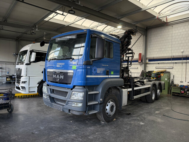 MAN TGS 26.320 6x2 Abrollkipper + Kran HIAB 166 E-5 - Konkstõstukiga veoauto, Kraanaga veoauto: pilt 1 MAN TGS 26.320 6x2 Abrollkipper + Kran HIAB 166 E-5 - Konkstõstukiga veoauto, Kraanaga veoauto: pilt 1