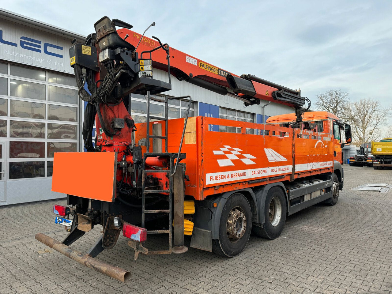 MAN TGS 26.400 6x2 Pritsche Kran Palfinger PK 18001L - Madelveok/ Platvormveok, Kraanaga veoauto: pilt 3 MAN TGS 26.400 6x2 Pritsche Kran Palfinger PK 18001L - Madelveok/ Platvormveok, Kraanaga veoauto: pilt 3