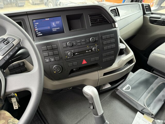 MAN TGS 26.400 6x6 Abrollkipper HIAB Optima 20S - Konkstõstukiga veoauto: pilt 3 MAN TGS 26.400 6x6 Abrollkipper HIAB Optima 20S - Konkstõstukiga veoauto: pilt 3