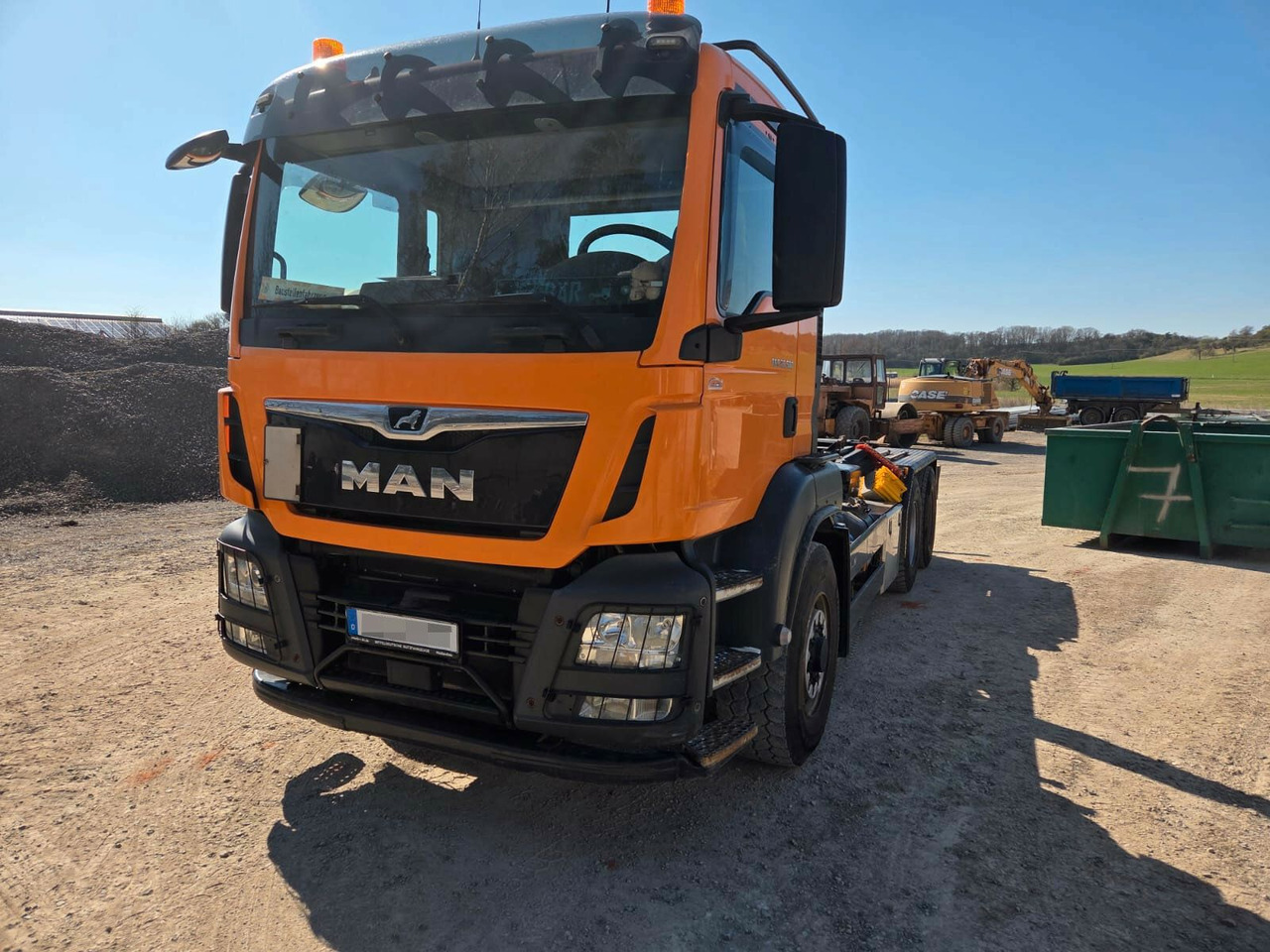 MAN TGS 26.500 6x6H Abrollkipper HIAB - Konkstõstukiga veoauto, Kraanaga veoauto: pilt 2 MAN TGS 26.500 6x6H Abrollkipper HIAB - Konkstõstukiga veoauto, Kraanaga veoauto: pilt 2