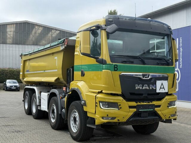 MAN TGS 32.470 8x4 Muldenkipper Schmitz elekt. Plane - Kallurauto: pilt 1 MAN TGS 32.470 8x4 Muldenkipper Schmitz elekt. Plane - Kallurauto: pilt 1