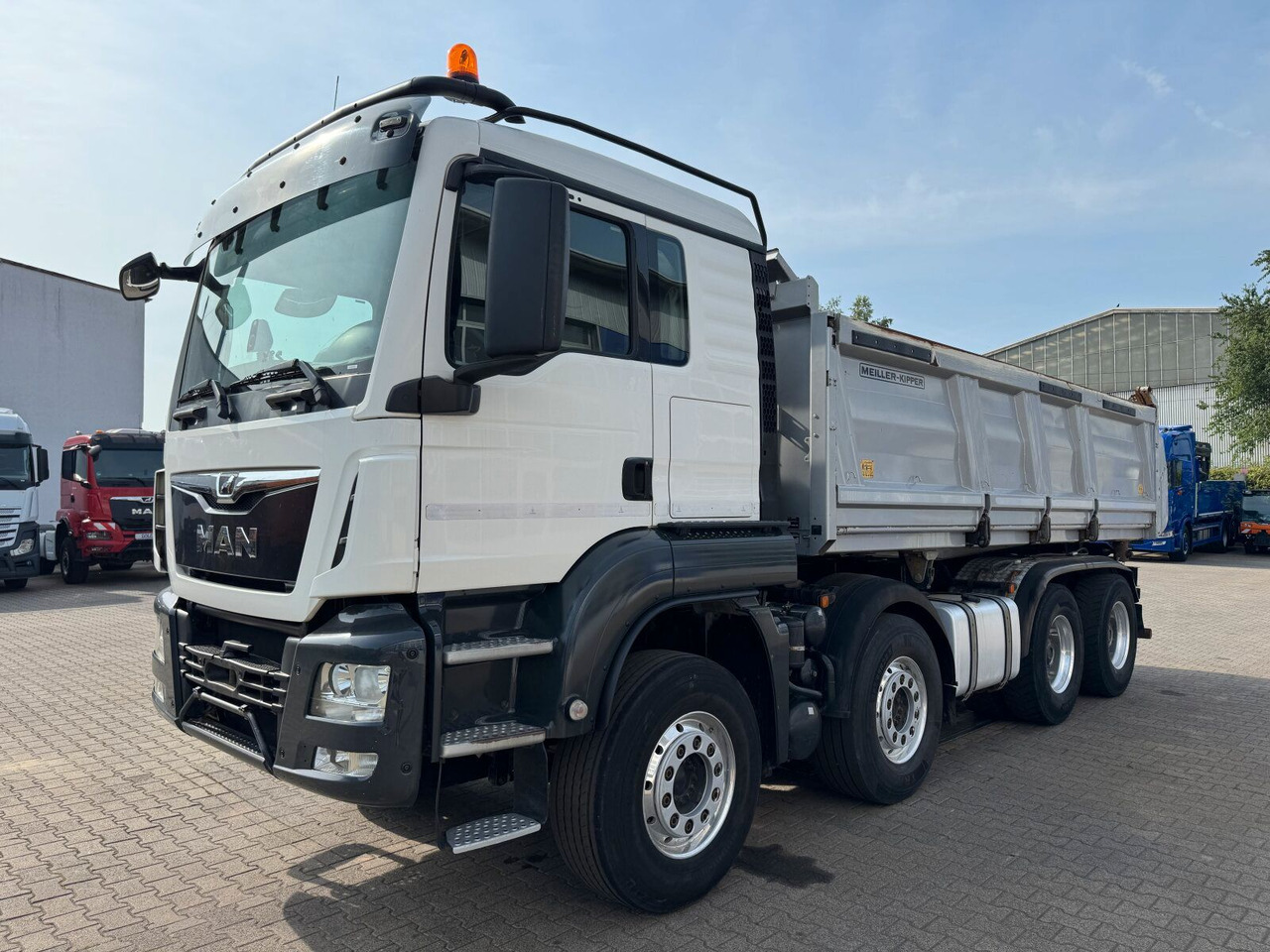 MAN TGS 35.460 8x4 BL Kipper Meiller Bordmatik - Kallurauto: pilt 2 MAN TGS 35.460 8x4 BL Kipper Meiller Bordmatik - Kallurauto: pilt 2