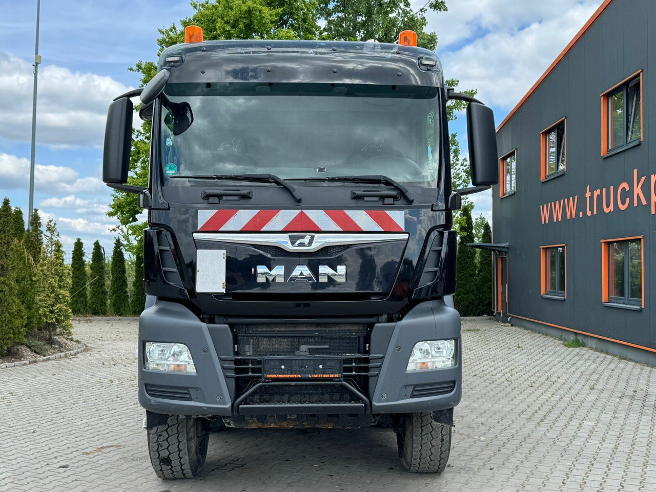 MAN TGS 35.460 8x6 BB Muldenkipper Meiller - Kallurauto: pilt 3 MAN TGS 35.460 8x6 BB Muldenkipper Meiller - Kallurauto: pilt 3