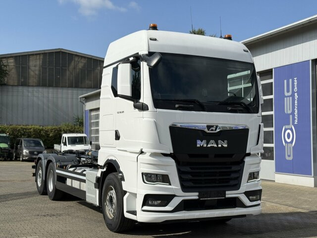 MAN TGX 26.520 6x2 Abrollkipper MEILLER RS 21.70 - Konkstõstukiga veoauto: pilt 1 MAN TGX 26.520 6x2 Abrollkipper MEILLER RS 21.70 - Konkstõstukiga veoauto: pilt 1