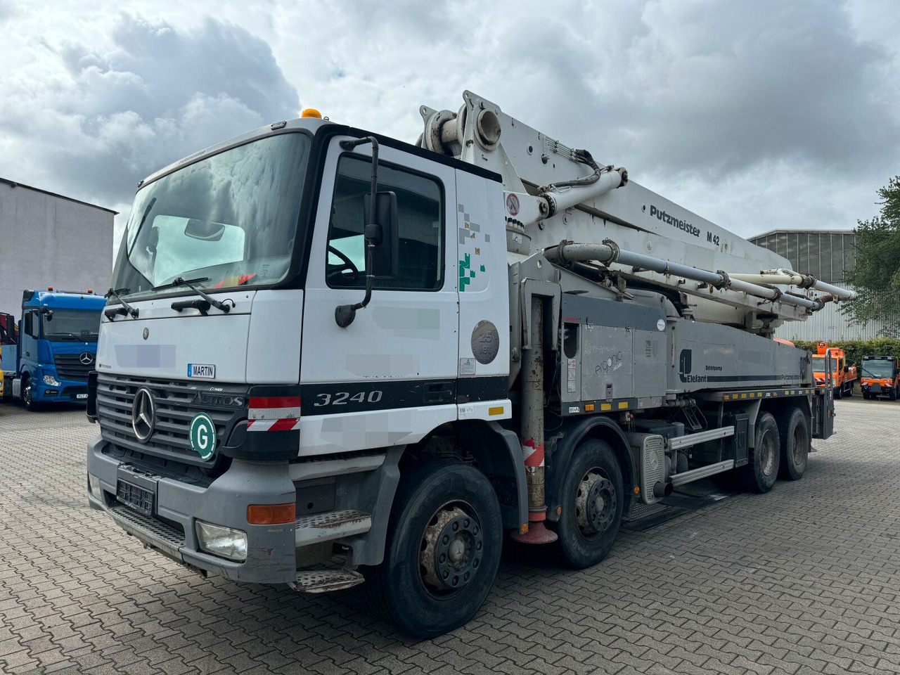 Mercedes-Benz ACTROS 3240 8x4 Betonpumpe PUTZMEISTER BSF 42 M - Betoonipump: pilt 3 Mercedes-Benz ACTROS 3240 8x4 Betonpumpe PUTZMEISTER BSF 42 M - Betoonipump: pilt 3