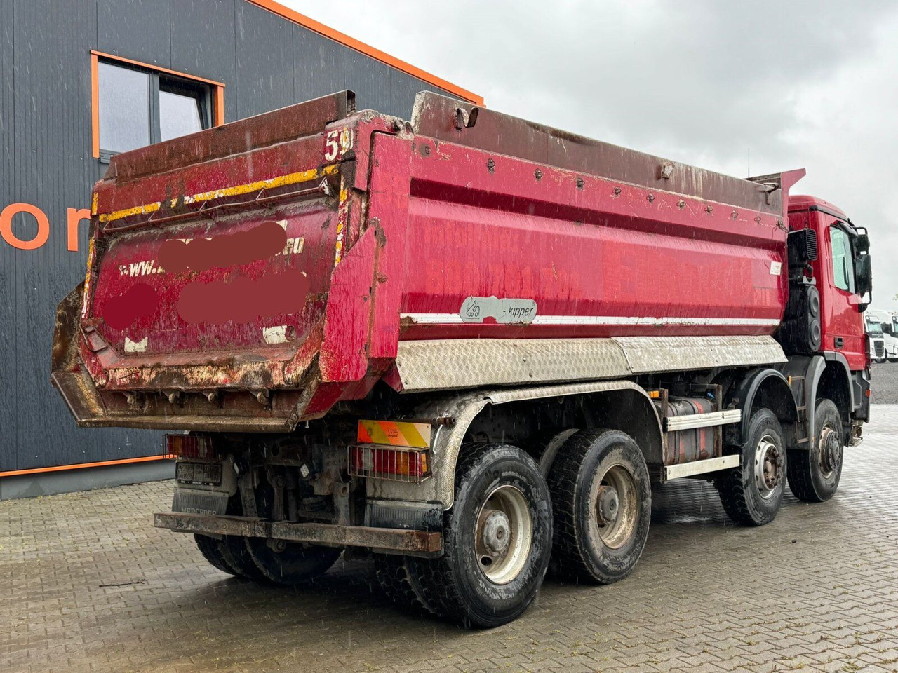 Mercedes-Benz ACTROS 4141 EURO4 8x6 Muldenkipper - Kallurauto: pilt 5 Mercedes-Benz ACTROS 4141 EURO4 8x6 Muldenkipper - Kallurauto: pilt 5