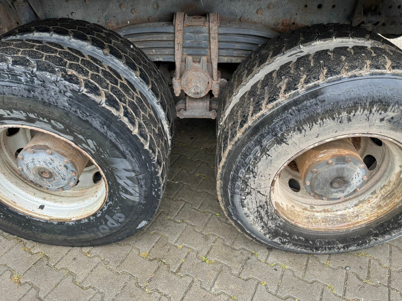 Kallurauto Mercedes-Benz ACTROS 4141 EURO4 8x6 Muldenkipper: pilt 21