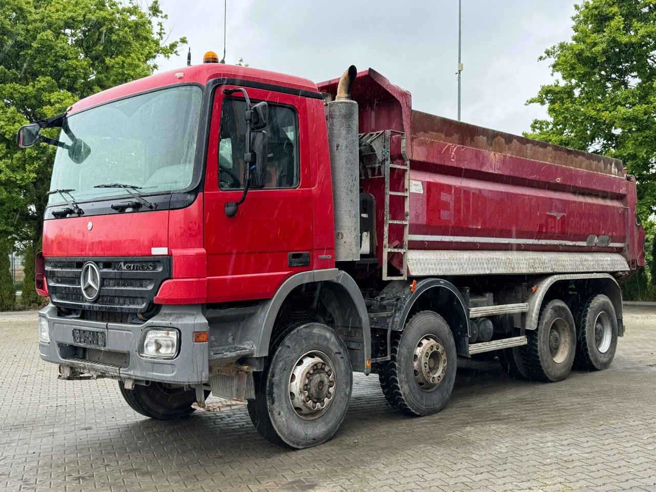 Mercedes-Benz ACTROS 4141 EURO4 8x6 Muldenkipper - Kallurauto: pilt 2 Mercedes-Benz ACTROS 4141 EURO4 8x6 Muldenkipper - Kallurauto: pilt 2