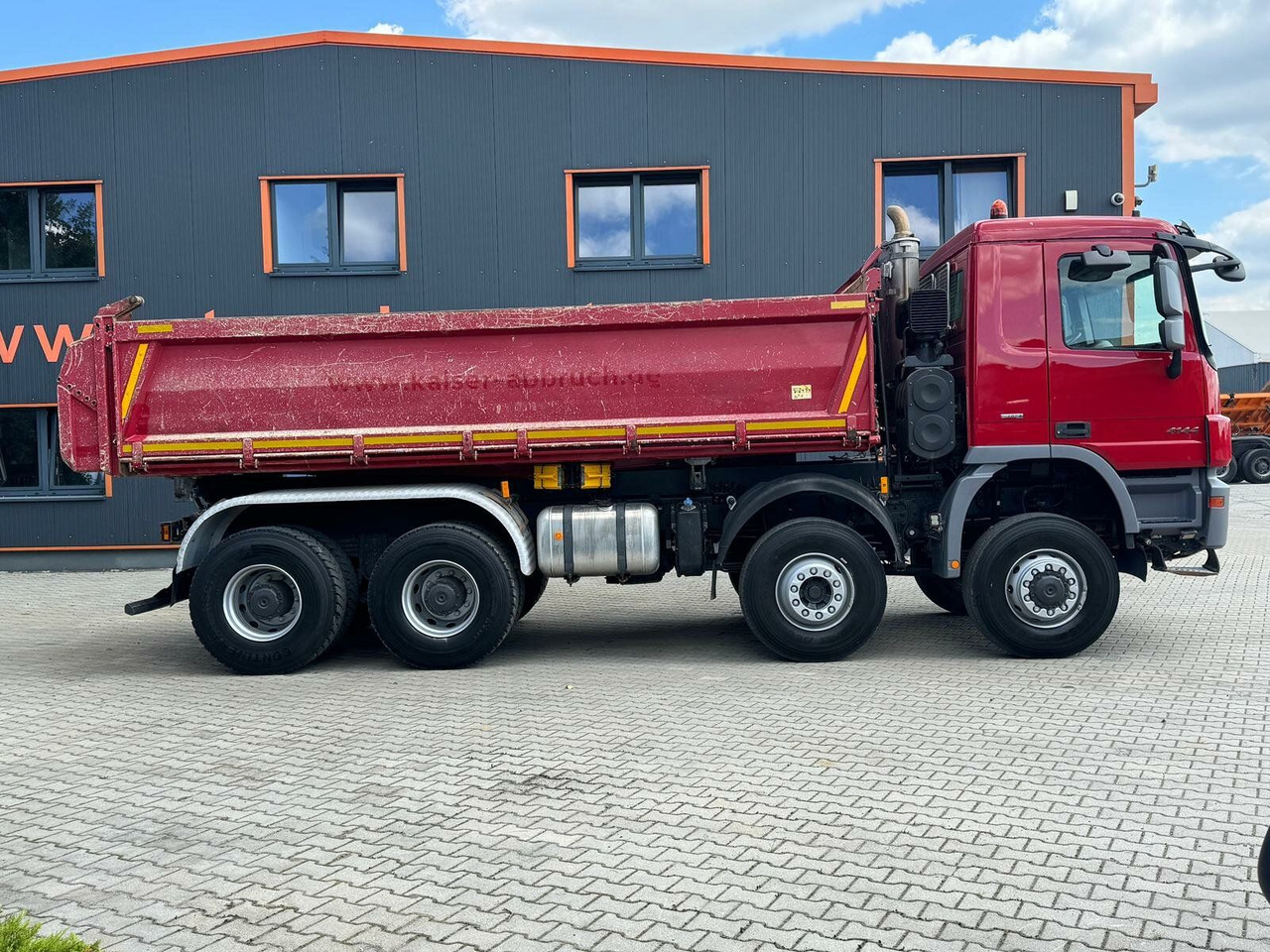 Mercedes-Benz ACTROS 4144 8x6 EURO5 Kipper mit Bordmatik - Kallurauto: pilt 4 Mercedes-Benz ACTROS 4144 8x6 EURO5 Kipper mit Bordmatik - Kallurauto: pilt 4