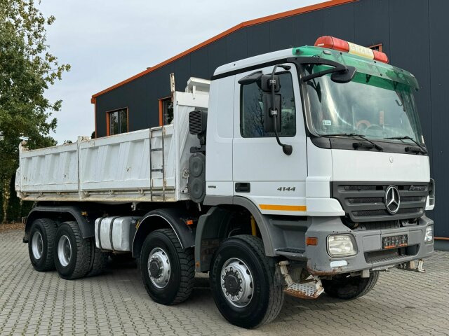 Mercedes-Benz ACTROS 4144 8x8 EURO4 DSK Meiller - Kallurauto: pilt 1 Mercedes-Benz ACTROS 4144 8x8 EURO4 DSK Meiller - Kallurauto: pilt 1