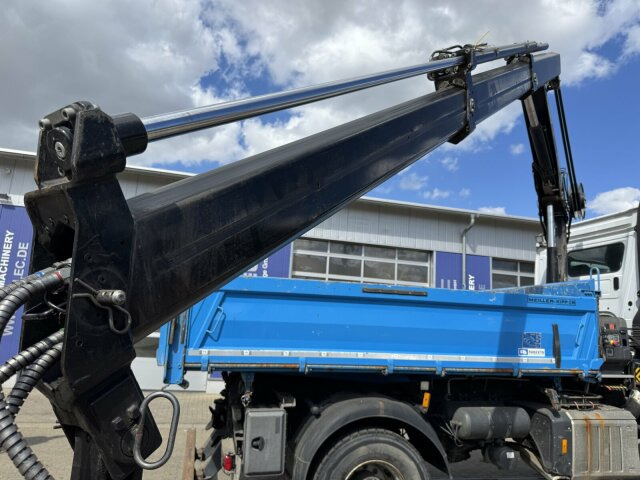 Mercedes-Benz AROCS 1846 4x4 Kipper Kran HIAB 108 Greifer - Kallurauto, Kraanaga veoauto: pilt 4 Mercedes-Benz AROCS 1846 4x4 Kipper Kran HIAB 108 Greifer - Kallurauto, Kraanaga veoauto: pilt 4