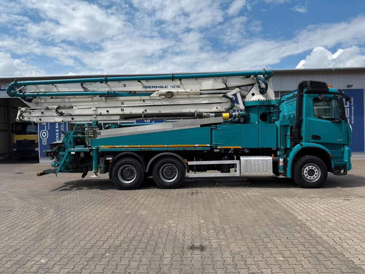 Mercedes-Benz AROCS 2636 6x4 Euro 6 Betonpumpe SERMAC 4Z36 - Betoonipump: pilt 3 Mercedes-Benz AROCS 2636 6x4 Euro 6 Betonpumpe SERMAC 4Z36 - Betoonipump: pilt 3