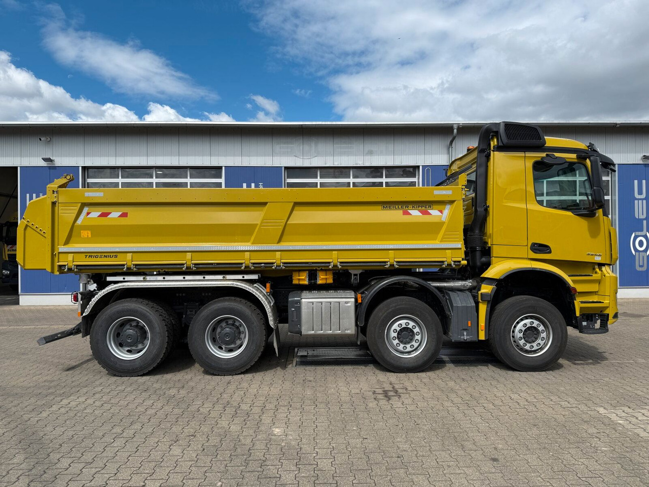 Mercedes-Benz AROCS 3248 8x4 Euro 6 Meiller Kipper Bordmatik - Kallurauto: pilt 2 Mercedes-Benz AROCS 3248 8x4 Euro 6 Meiller Kipper Bordmatik - Kallurauto: pilt 2