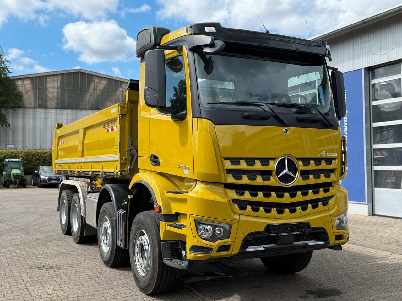 Mercedes-Benz AROCS 3248 8x4 Euro 6 Meiller Kipper Bordmatik - Kallurauto: pilt 1 Mercedes-Benz AROCS 3248 8x4 Euro 6 Meiller Kipper Bordmatik - Kallurauto: pilt 1