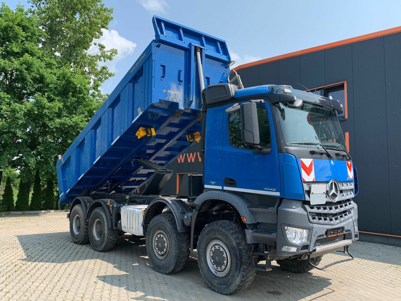 Mercedes-Benz AROCS 4145 8x8 EURO6 Muldenkipper TOP! - Kallurauto: pilt 2 Mercedes-Benz AROCS 4145 8x8 EURO6 Muldenkipper TOP! - Kallurauto: pilt 2