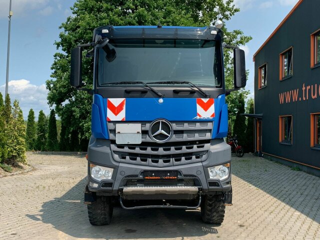 Mercedes-Benz AROCS 4145 8x8 EURO6 Muldenkipper TOP! - Kallurauto: pilt 3 Mercedes-Benz AROCS 4145 8x8 EURO6 Muldenkipper TOP! - Kallurauto: pilt 3